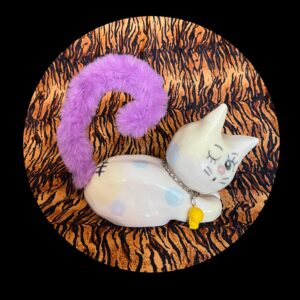 Ceramic cat